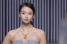 2022深圳时装节模特陈光晓明礼服秀2#t台走秀 #秀场直击 #美女 #女装#时尚模特视频封面