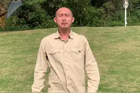 干货：拍人像照片一定要让后面的线条切头 #钟小棵摄影教学视频封面