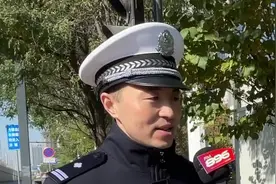 注意！先停车再起步！ #西安 试点实施大型车“右转必停视频封面