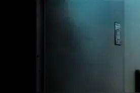 女孩双腿瘫痪，好心邻居抢着照顾她，却对她干出了猪狗不如的事#宅家dou剧场 #电影解说视频封面