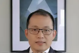 想刷剧？先分清CEO CFO COO！ #股权  #法律咨询  #公司  #老板  #企业  #ceo视频封面