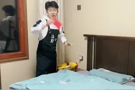 坑弟弟的第二天，已经巴不得我立马嫁出去了#迷惑行为大赏 #姐弟 #龙虾🦞 #小龙虾  第二集视频封面