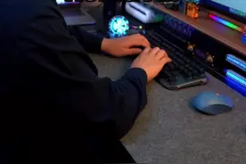 什么是科技的进步，看了这个AR眼镜你就知道了！#RokidAR眼镜视频封面