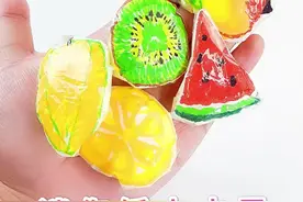 用纸巾做指尖水果❤️小巧可爱的捏捏乐，柔软有弹性，捏在手心就好玩。视频封面