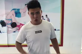 遇到500斤胖子揍你该怎么办？暖男必备，一学就废！简单实用！#热门 #迷惑行为大赏 #内容过于真实 #抖音小助手 #领航搏击俱乐部视频封面