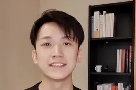 开学啦，清华校长给大一新生的书单请查收～#越读越上头 京东图书开学季，读校长推荐好书，为梦想加油。视频封面