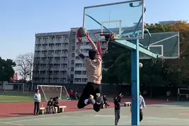 只能摸框也可以尝试这样扣#扣篮视频封面