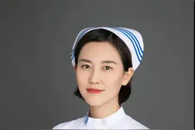 韩琳，1979年出生，1999年参加护理工作，2009年获得博士学位后直接担任甘肃省人民医院护理部主任至今。视频封面