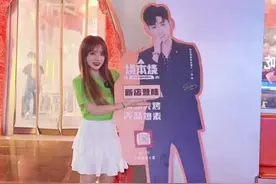 张瀚开的烤肉店你来过吗，都说明星店踩雷的比较多……今天就斗胆替我粉丝来排排雷#美食专业者联盟 #嗨吃畅饮 #郑州夜市 #烧本烧郑州视频封面