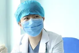 新生儿吃奶时血氧不稳定，家长莫慌看原因#科学就医我行动 #医学科普 #宝宝吃奶 视频封面