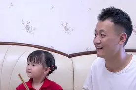 父女之间的斗争又开始了。#父女日常视频封面