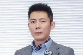 门诊上经常会遇见锥体外系的问题比如帕金森病被诊断为颈椎病，所以一定是要到专科进行诊断视频封面