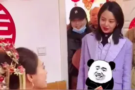 辛芷蕾回老家鹤岗参加婚礼！网友：哇塞！这是什么神仙友谊！#鹤岗 #社会新闻 #婚礼 #伴娘 #辛芷蕾 #鹤岗百姓百事 #主持人小亮 #接亲趣事 #婚礼接亲 #婚礼那天 #出嫁 #鹤岗伴娘 #石家庄伴郎 #新闻 #闺蜜婚礼 #新婚快乐呀❤ @DOU+小助手视频封面