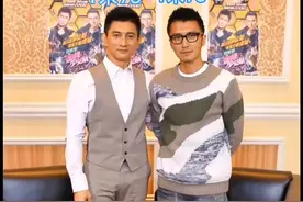 吴奇隆1米73，谢霆锋比，吴奇隆高了2厘米，谢霆锋1米75，标准身高。#吴奇隆 #谢霆锋 视频封面