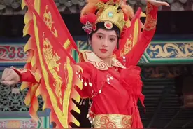 #弄丑弄弄壮共壮 @重庆市川剧院 唱响艺术双城记，共谱川剧新华章，祝第五届川剧节圆满举办视频封面