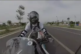 二次元，配春风250sr，百色独自一人上高速视频封面