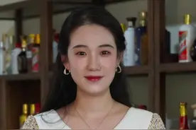 白酒可以冰着喝吗？冰冻好还是冷藏好呢？白酒加冰块可以喝吗？#白酒 #言公子论酒 #酒文化 #茅台 #喝酒 #酱香酒 #酱香型白酒 #言公子论酒 @视频封面