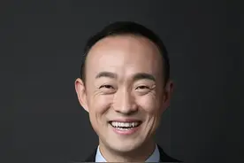 在颁奖典礼上我们应该怎么做#礼仪 #正能量 #张洋睿 #张洋睿礼仪 #礼仪教育 #情绪礼仪 #儿童教育 #礼仪 #北京冬残奥运会  