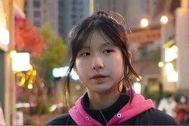 你会介意对象/喜欢的人 有个谈了很久的前任吗？#重庆美好推荐官 #我在大学城 #爱尚重庆网上年货节 #街访视频封面