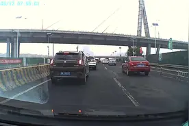 你咋这么厉害？#行车记录仪 #道路千万条安全第一条 #第一视角视频封面