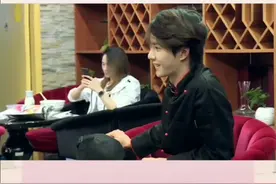 #王一博 如约邀请医护粉丝，“没有想到，我竟然会成为别人关键时候的力量”，音乐响起那一刻被感动到了视频封面