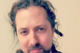 Award和Reward有什么区别？#英语