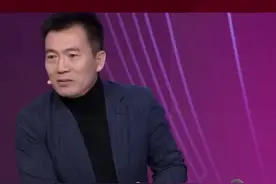 黄健翔徐阳激动落泪谈到：中国女足才是中国足球应该有的模样，中国男足踢的是砸锅的比赛，是一种耻辱丢人的感觉。#中国女足亚洲杯夺冠 #中国女足 （编辑：qcspaytlc）视频封面