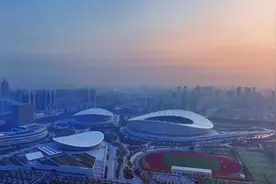 苏州园区奥林匹克体育中心，苏州功能最强的体育设施、重要打卡地视频封面