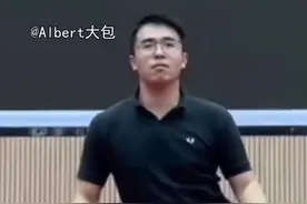 教导主任跳Kpop，嗯。。。诡计多端的教导主任视频封面