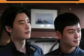 哦莫韩国人已经嗑上头了！ #李钟硕 #车银优 #分贝视频封面