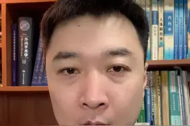 感冒发烧嗓子疼还能不能吃冰淇淋？答案来了#涨知识 #科普 #吃货 #饮食 视频封面