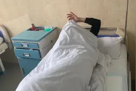 佳宝产后第一天不愿下床，老公和婆婆一起加油打气：你是坚强的视频封面