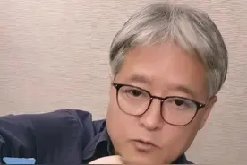 双胞胎妈妈可以顺产吗？#听段涛聊孕事 #双胞胎 #双胞胎妈妈 #双胞胎孕晚期视频封面