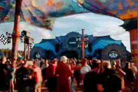 3D环绕戴耳机，左右耳朵绕而绕#音乐分享 #百听不厌的旋律视频封面