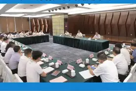 李炳军书记兼任现代家具产业链链长，高位推动南康家具产业发展！#江西赣州南康 #南康家具 @企业号小助手视频封面