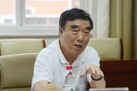 中国石化原副总经理曹耀峰被查#打虎 视频封面
