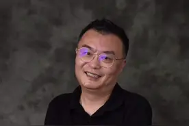 #原中交一局遭举报干部发声 国企干部深陷权色交易丑闻，发视频道歉为哪般？#大v快评 视频封面