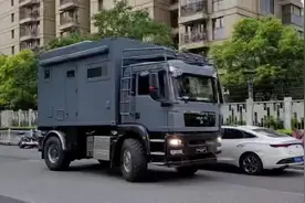 4驱 国产MAN 送车到家#重卡房车 #越野房车 #汕德卡房车视频封面