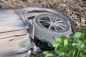 汽车如果掉沟里了，还有很多时候遇到问题我们都可以用这招解决，而且还不花钱#汽车知识 #每天一个用车知识 视频封面