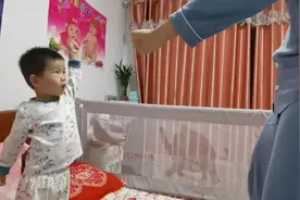 军事化训练这就开始了，哈哈哈#亲子时光 #萌娃日常 #家有萌娃视频封面