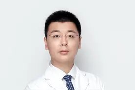 孩子晚上总尿床是怎么回事？#科普 #医学科普 #关爱儿童健康 #健康 #涨知识 #医学科普3000问 #儿童健康 视频封面