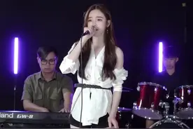 你有没有那样一个人: 我很喜欢你，可是只能到这里了 #手放开视频封面