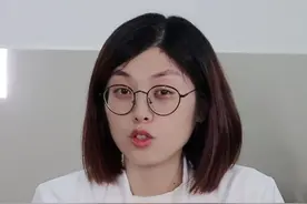 暴露在外的#皮肤一晒太阳 ，就会瘙痒且出现红斑，丘疹，这是#日光性皮炎，试试这样做。#医学科普 视频封面