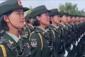 阅兵结束，女兵们红了眼眶，这是激动的泪花，胜利的泪花！你们是最棒的视频封面