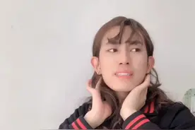 当宿管老师来查寝 哈哈哈 是不是很真实？视频封面