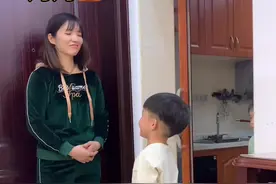 很多人说我生了6个孩子不相信，不要惊讶，真实存在，女儿已经上小学，儿子上幼儿园，我的状态是还能再生个老七😂😂#一定要看到最后 #6个孩子的妈妈
