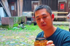 今天采了一些益母草 ，给老婆熬个她常喝的益母红枣姜膏！#新农人计划2021 #寻找古籍守护人