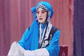 京剧名家张火丁演唱《锁麟囊》当日里好风光忽觉转变#张火丁锁麟囊 #京剧 #抖音戏曲视频封面