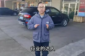 年轻人就应该勇敢的去闯一闯，年轻人有活力，仰望蔚蓝的天空视频封面