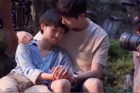 #张子枫梁靖康吻戏 #妹妹长大了 高甜，妹妹#张子枫 吻戏有了，#彭昱畅什么时候能有吻戏 #梁靖康视频封面